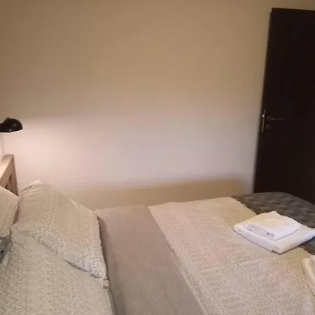 τείχιο πατρικό - Tihio Patriko - πέτρινη Tichio