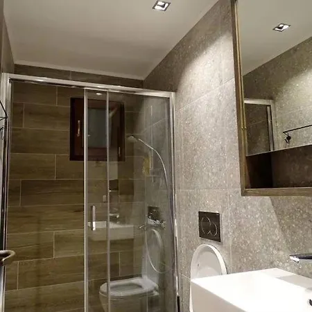 τείχιο πατρικό - Tihio Patriko - πέτρινη Tichio